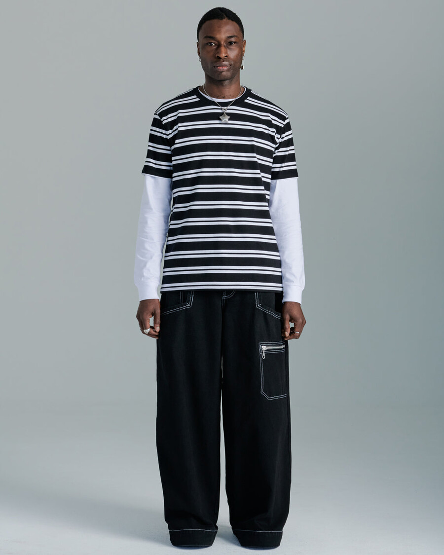 Jnco Silverback. 32". Jet Black.
