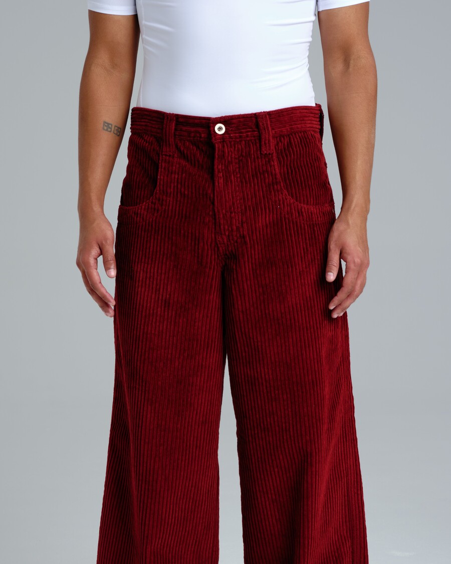 Jnco 101 Twin Cannon. 26". 4 Wale Corduroy. Burgundy.